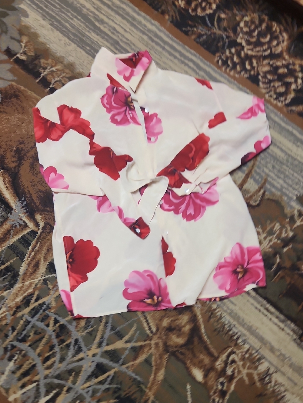 Saks Fifth Avenue Cream Button-Down Shirt with Pink & Red Floral Pattern